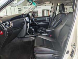Toyota Fortuner 2.4GD-6 Raised Body automatic - Image 9