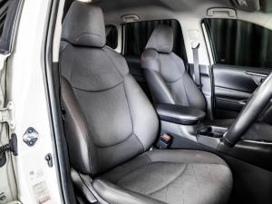 Toyota RAV4 2.0 GX auto - Image 10