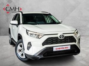 Toyota RAV4 2.0 GX auto - Image 1