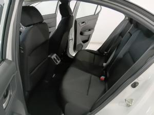 Honda Amaze 1.2 Trend - Image 10