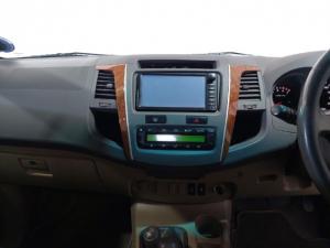 Toyota Fortuner 4.0 V6 4x4 Ltd edition - Image 13