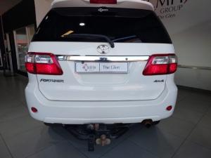 Toyota Fortuner 4.0 V6 4x4 Ltd edition - Image 5