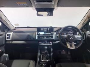 Mitsubishi Triton 2.4DI-D double cab GLS - Image 10