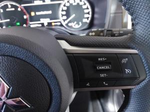 Mitsubishi Triton 2.4DI-D double cab GLS - Image 11