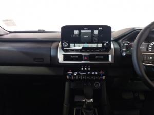 Mitsubishi Triton 2.4DI-D double cab GLS - Image 12