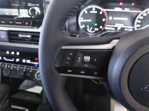 Mitsubishi Triton 2.4DI-D double cab GLS - Image 9