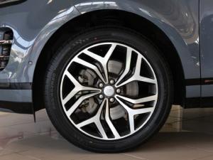 Land Rover Range Rover Evoque D180 R-Dynamic SE First Edition - Image 9