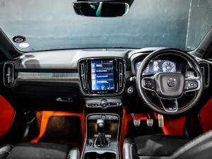 Volvo XC40 T3 R-Design - Image 8