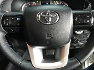 Toyota Hilux 2.8GD-6 double cab 4x4 Raider auto - Image 16
