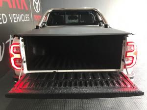 Toyota Hilux 2.8GD-6 double cab 4x4 Raider auto - Image 6