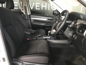 Toyota Hilux 2.8GD-6 double cab 4x4 Raider auto - Image 9