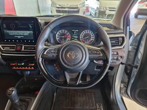 Toyota Starlet Cross 1.5 XR manual - Image 17
