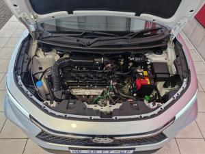 Toyota Starlet Cross 1.5 XR manual - Image 22