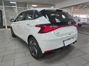 Hyundai i20 1.0T Fluid manual - Image 7