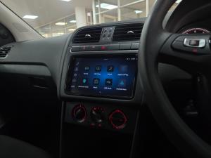 Volkswagen Polo Vivo hatch 1.4 Life - Image 22