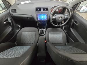 Volkswagen Polo Vivo hatch 1.4 Life - Image 7
