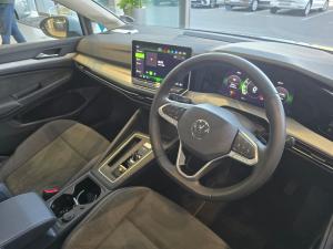 Volkswagen Golf 1.4TSI Life Plus - Image 10