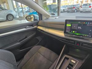Volkswagen Golf 1.4TSI Life Plus - Image 11