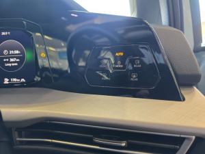 Volkswagen Golf 1.4TSI Life Plus - Image 9