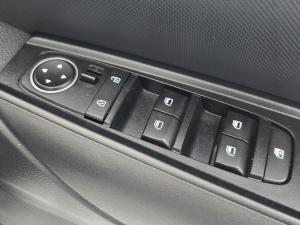 Kia Sonet 1.5 LX manual - Image 12