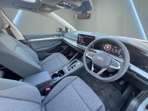 Volkswagen Golf 1.4TSI Life - Image 12