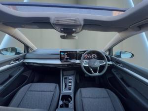 Volkswagen Golf 1.4TSI Life - Image 9