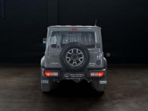 Suzuki Jimny 1.5 GLX AllGrip 3-door manual - Image 11