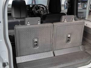Suzuki Jimny 1.5 GLX AllGrip 3-door manual - Image 26