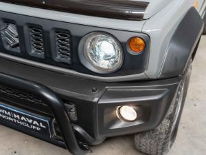 Suzuki Jimny 1.5 GLX AllGrip 3-door manual - Image 6
