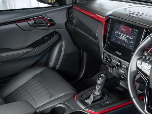 Isuzu D-Max 3.0TD double cab LS X-Rider - Image 13