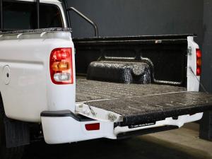 Mahindra Pik Up 2.2CRDe single cab S4 (aircon) - Image 10
