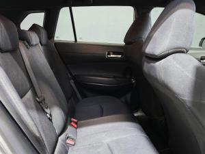 Toyota Corolla Cross 1.8 Xi - Image 6