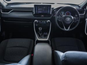 Toyota RAV4 2.0 GX auto - Image 10