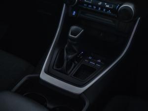 Toyota RAV4 2.0 GX auto - Image 6