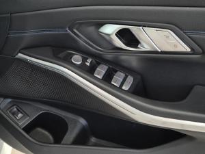 BMW 3 Series 320i M Sport - Image 13