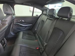 BMW 3 Series 320i M Sport - Image 9