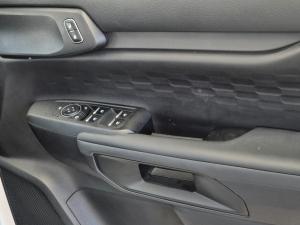 Ford Ranger 2.0 SiT double cab XL 4x4 auto - Image 13
