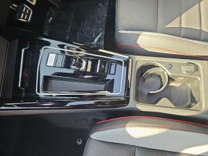 Volkswagen Golf GTI - Image 12