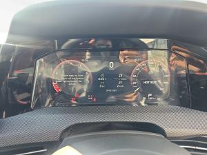 Volkswagen Golf GTI - Image 13