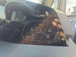 Volkswagen Golf GTI - Image 24