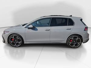 Volkswagen Golf GTI - Image 4