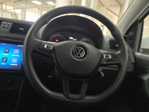 Volkswagen Polo Vivo hatch 1.4 Life - Image 16