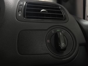 Volkswagen Polo Vivo hatch 1.4 Life - Image 20