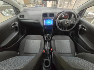 Volkswagen Polo Vivo hatch 1.4 Life - Image 7