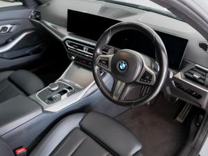BMW 3 Series 318i - Image 13