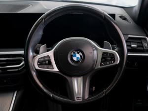 BMW 3 Series 318i - Image 20