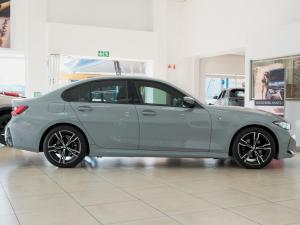 BMW 3 Series 318i - Image 26