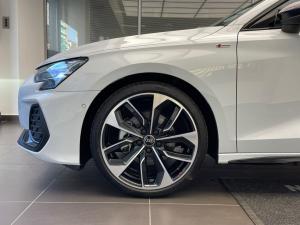 Audi A3 Sportback TFSI S line Black - Image 21