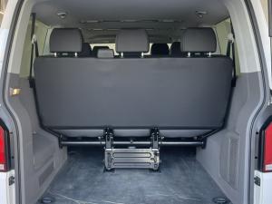 Volkswagen Transporter 2.0TDI Kombi SWB Trendline auto - Image 16