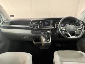 Volkswagen Transporter 2.0TDI Kombi SWB Trendline auto - Image 17